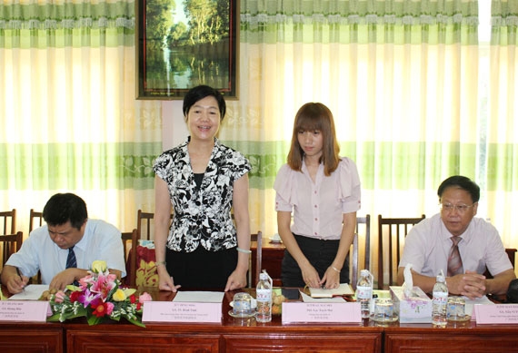 Dong Thap University warmly welcomed the delegation of Guangxi Teachers Education  University (GXTEU)