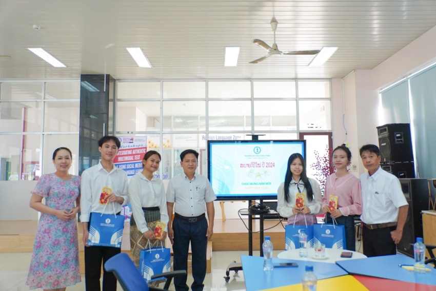 DONG THAP UNIVERSITY CELEBRATES BOUN PI MAI FESTIVAL FOR LAO STUDENTS