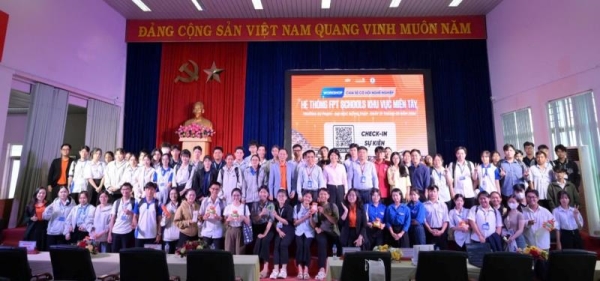 Workshop on Career Opportunities with FPT Education in the Mekong Delta